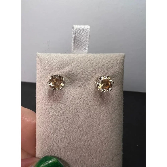 14k white gold champagne CZ stud earrings - Picture 1 of 11